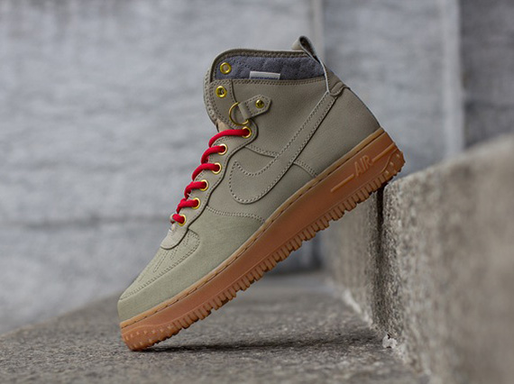 nike-air-force-1-duckboot-october-2013-releases-04