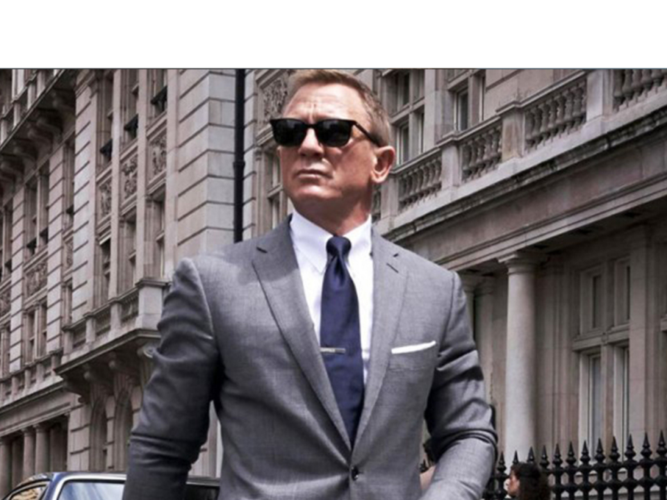 Daniel Craig