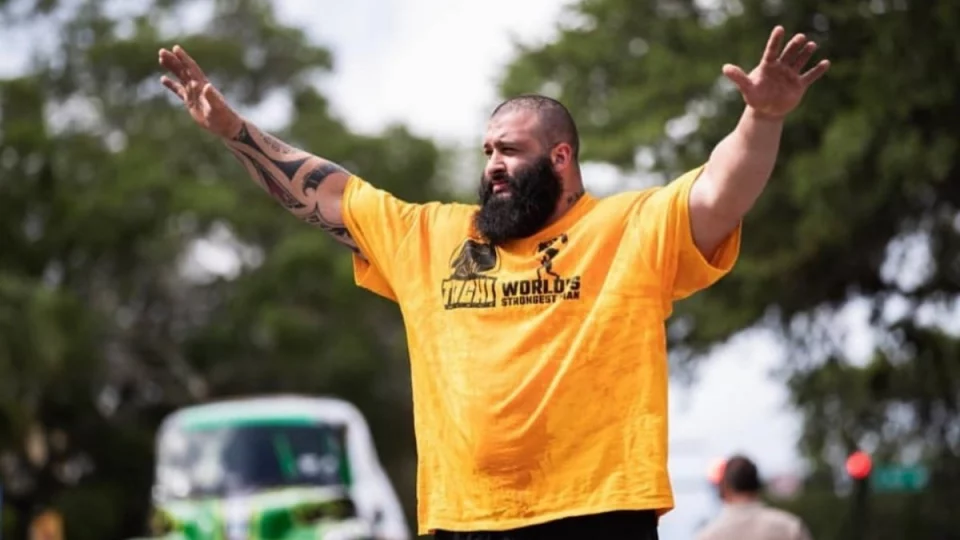 25 Strongest Men of All Time. Who is the Strongest Man in the World?