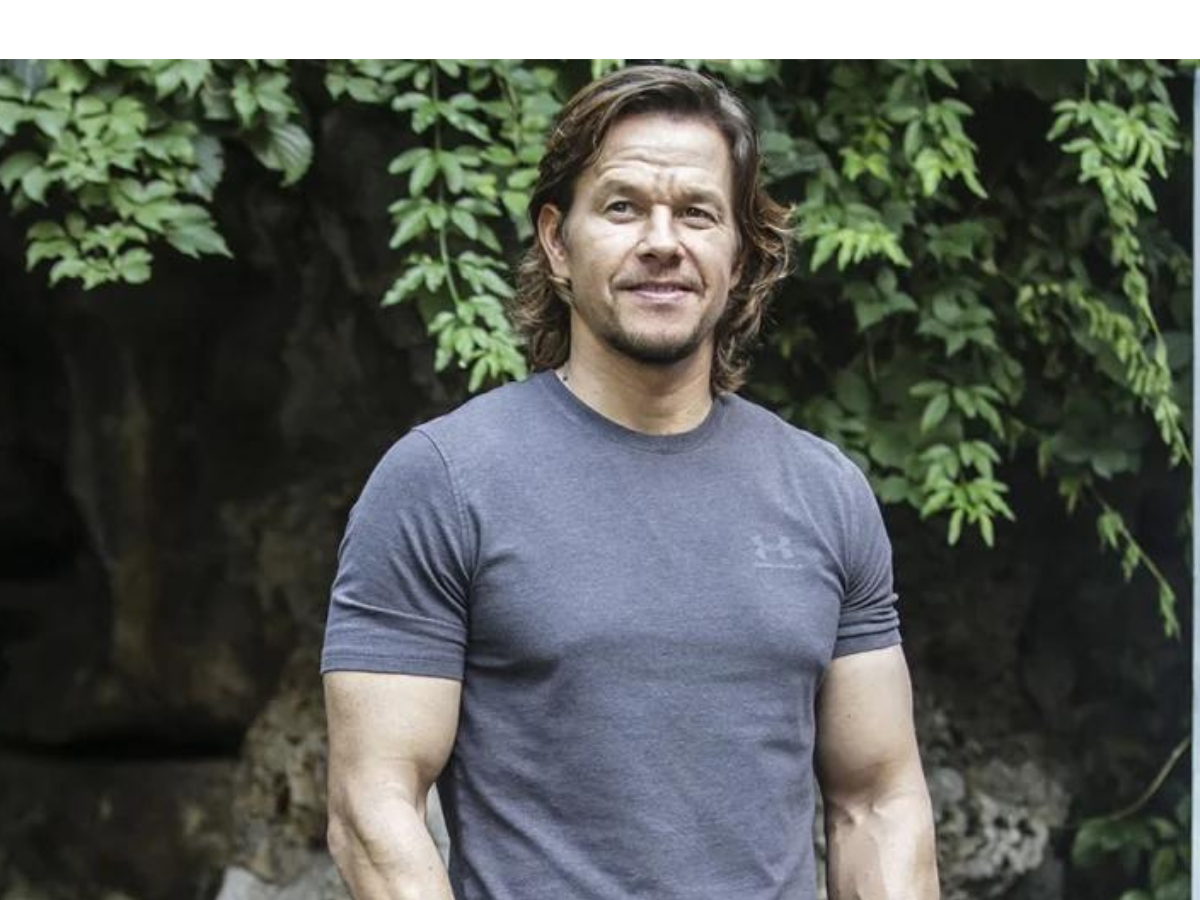 Mark Wahlberg Nude For 12 Hours While Filming For Me Time Hispotion