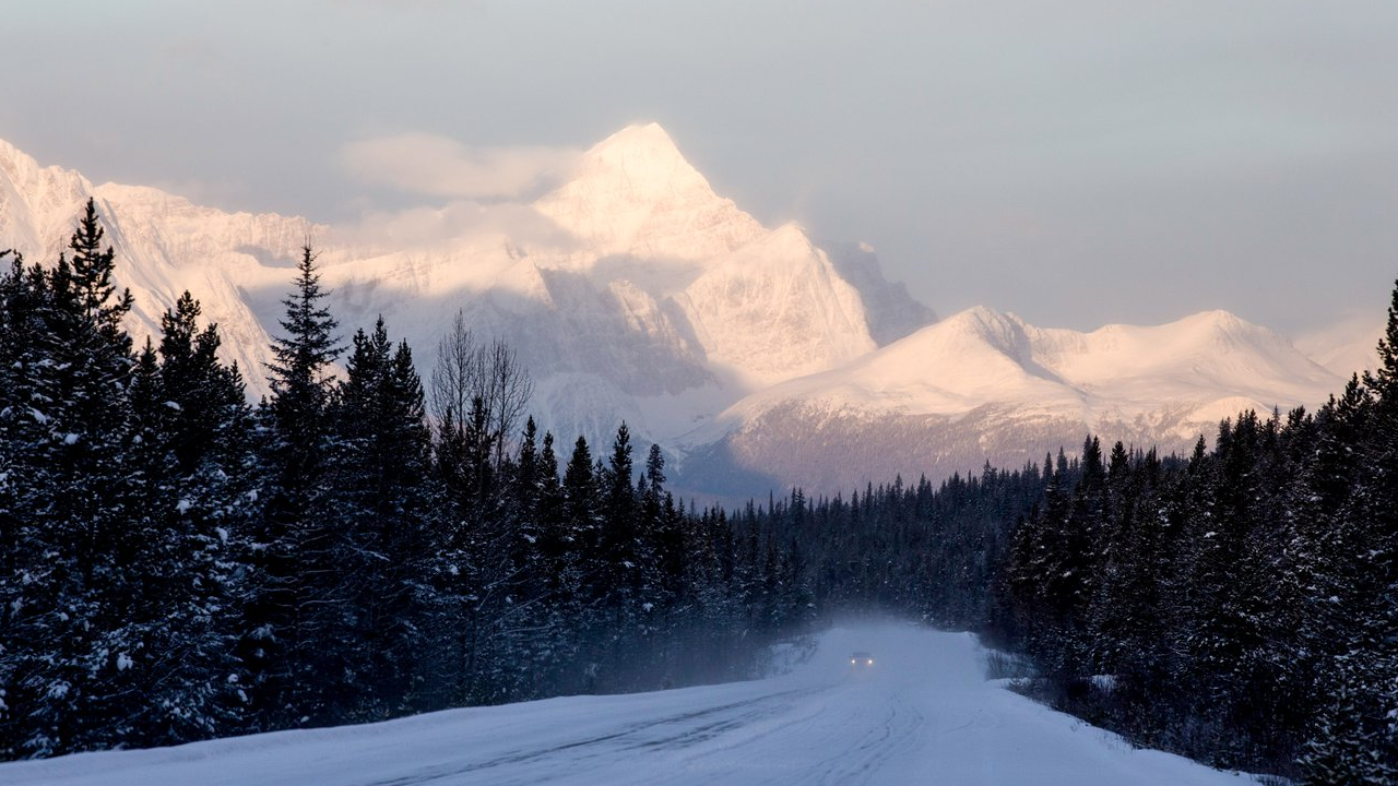 The Icefields Parkway (Canada)