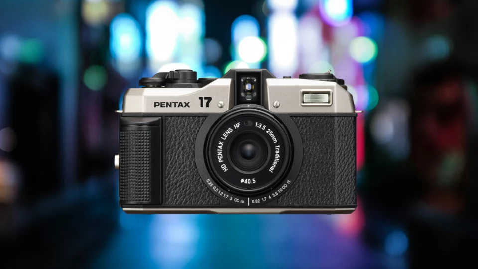 Pentax 17: Bridging Classic Charm and Modern Mastery for Photography Enthusiasts